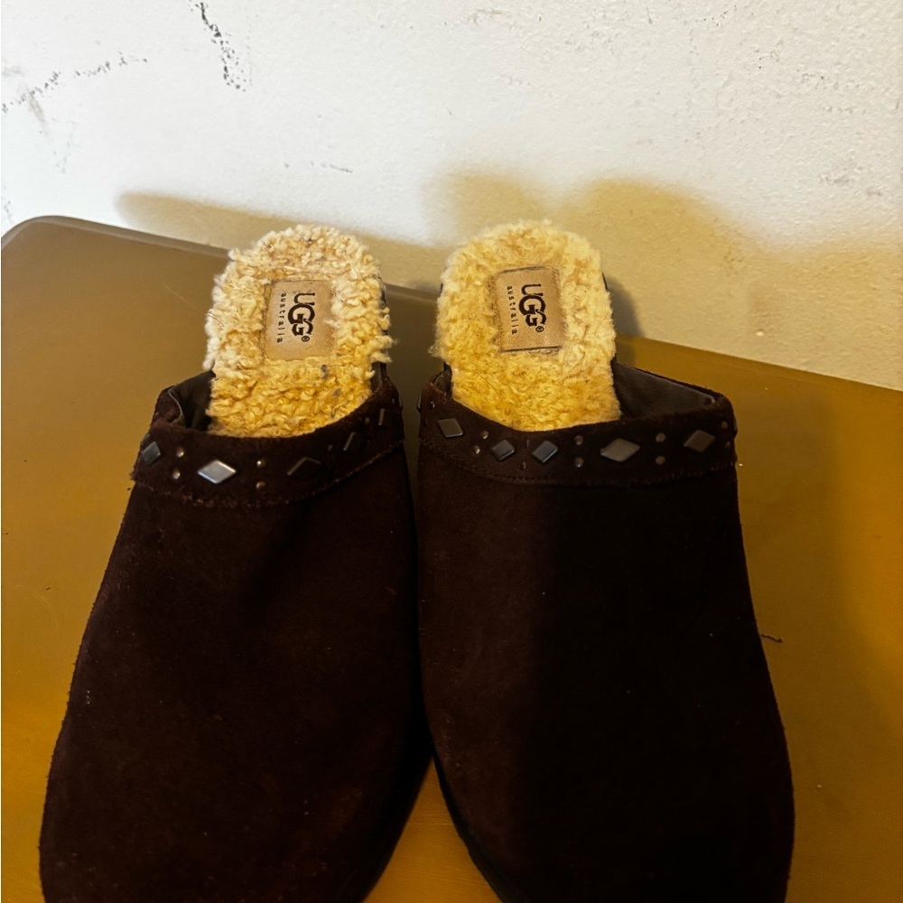 UGG Australia Women's Dark Brown Suede Mules 9.5